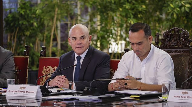 Álvarez: vacancia contra Jerí requiere hechos ciertos y verificables