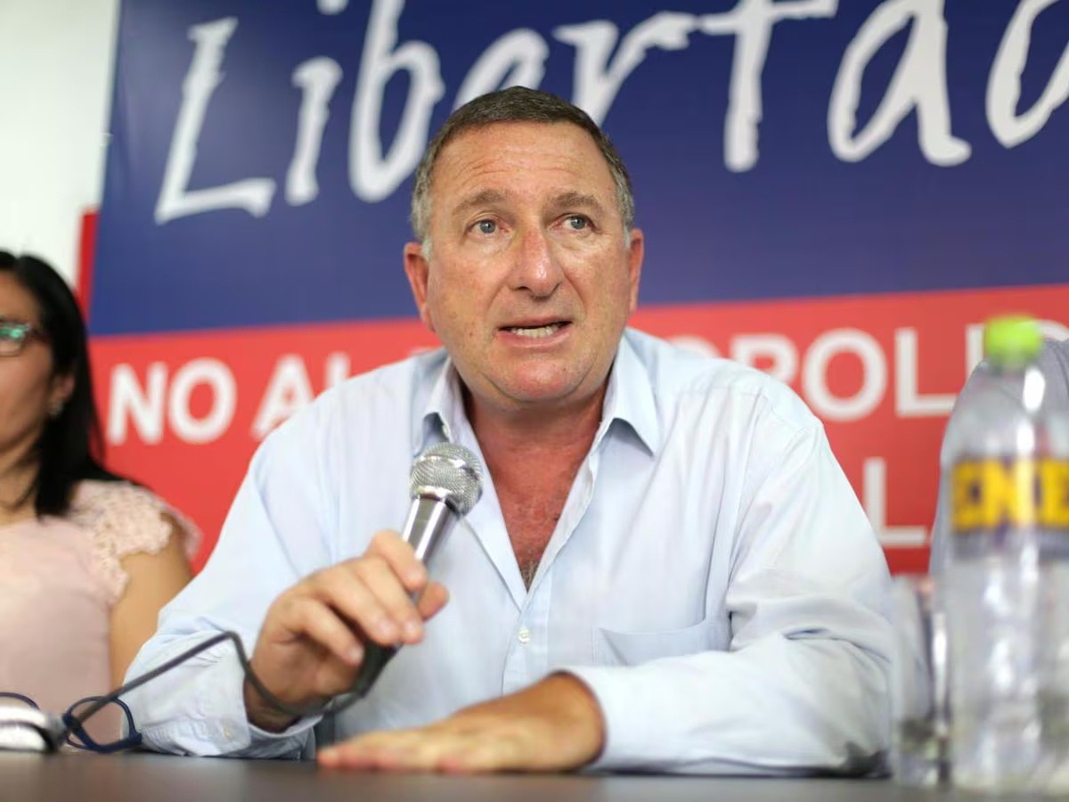 Por: Jacques Rodrich / Tema pendiente: urge reformar la salud en el Perú