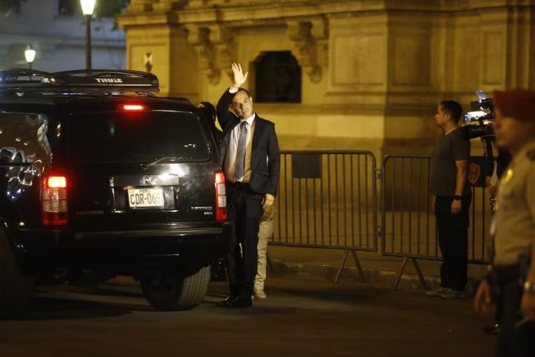 Congreso aprobó censura contra Jerí