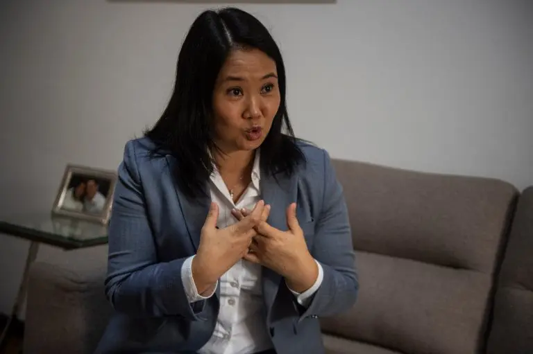 Keiko le baja el dedo a gabinete de la repartija