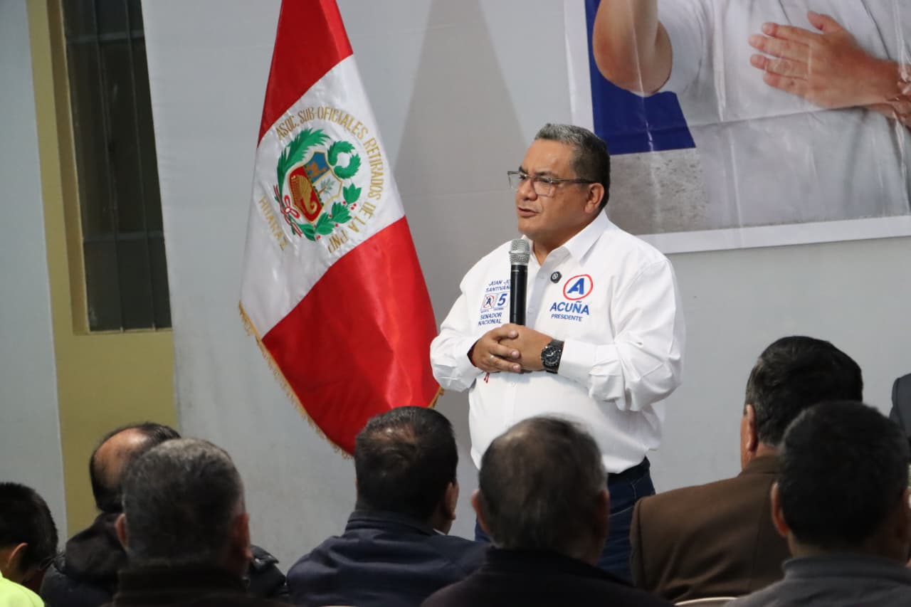 “El país tendrá presidente y senador que representen a la familia policial”