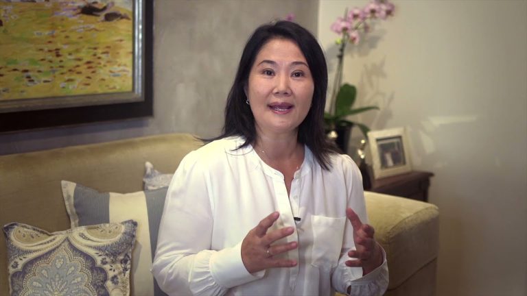 “Irresponsables como López Aliaga nos han empujado al caos”