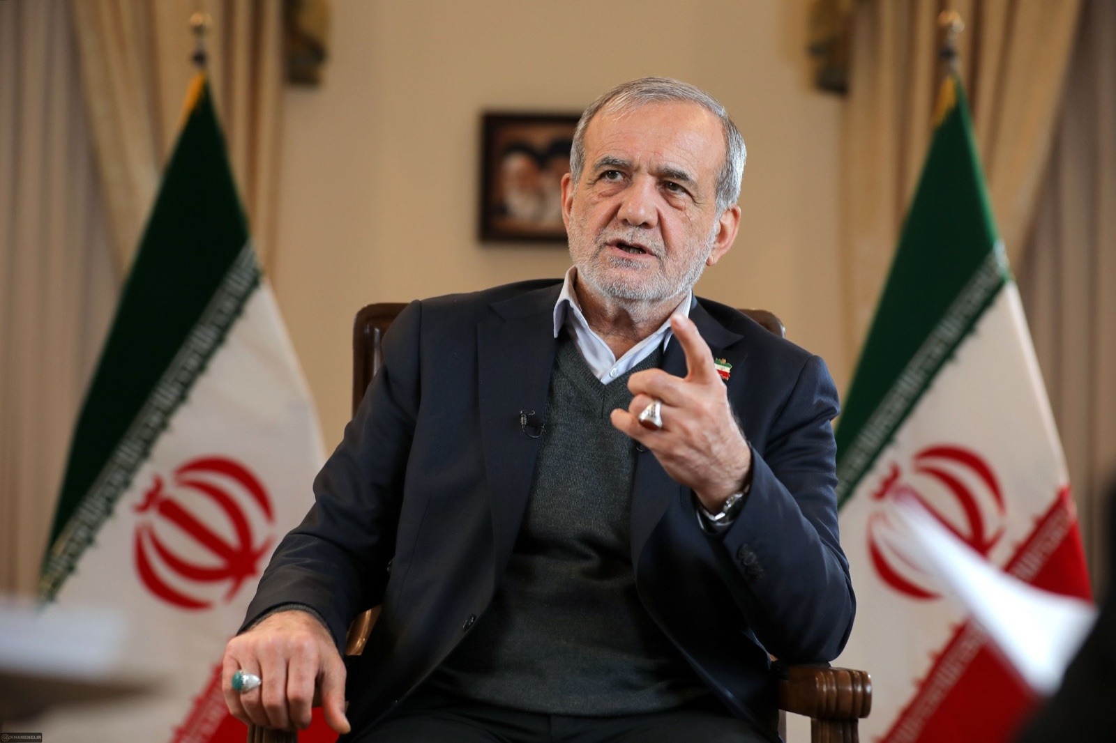 Irán acepta negociar con EEUU sobre su programa nuclear