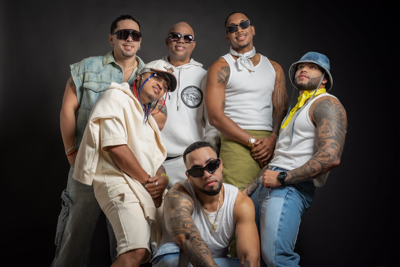 Salseros celebran nuevo disco con participación de estrellas internacionales