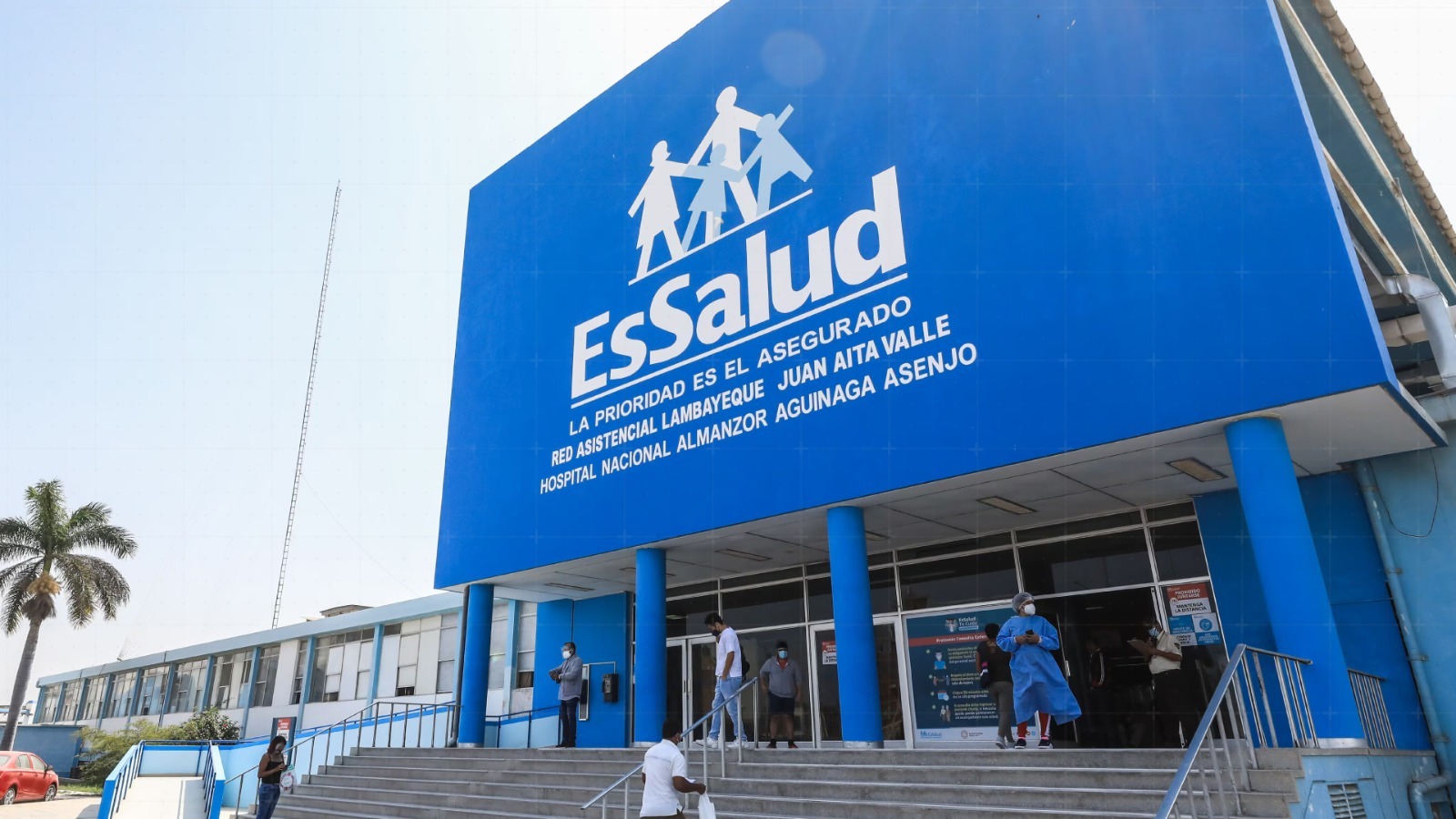 EsSalud bajo observación de la Contraloría: asegurados gastaron S/ 26 mil millones por fallas en atención