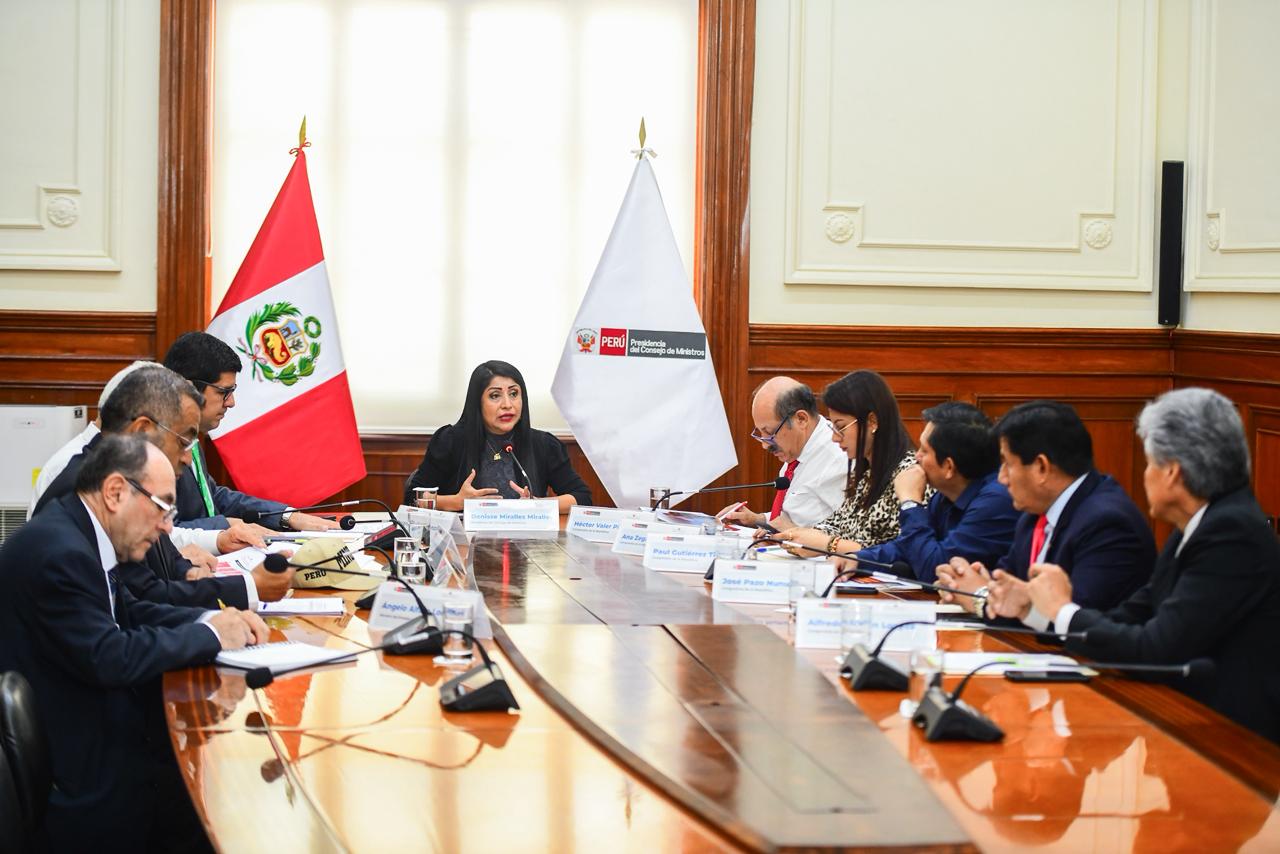 Luis Enrique Arroyo asume la PCM tras salida de Miralles y liderará nuevo Gabinete