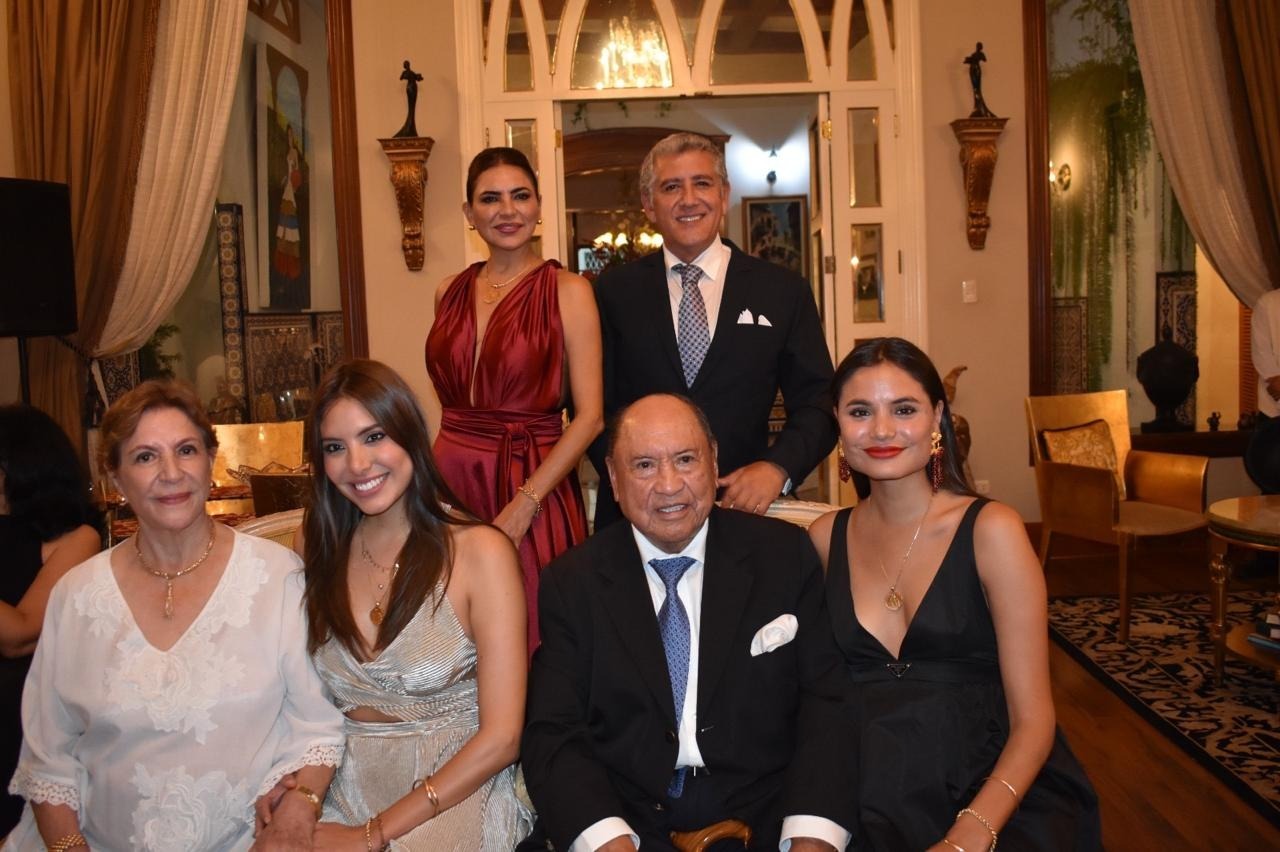 “El verdadero éxito está en vivir con integridad y servir a los demás”