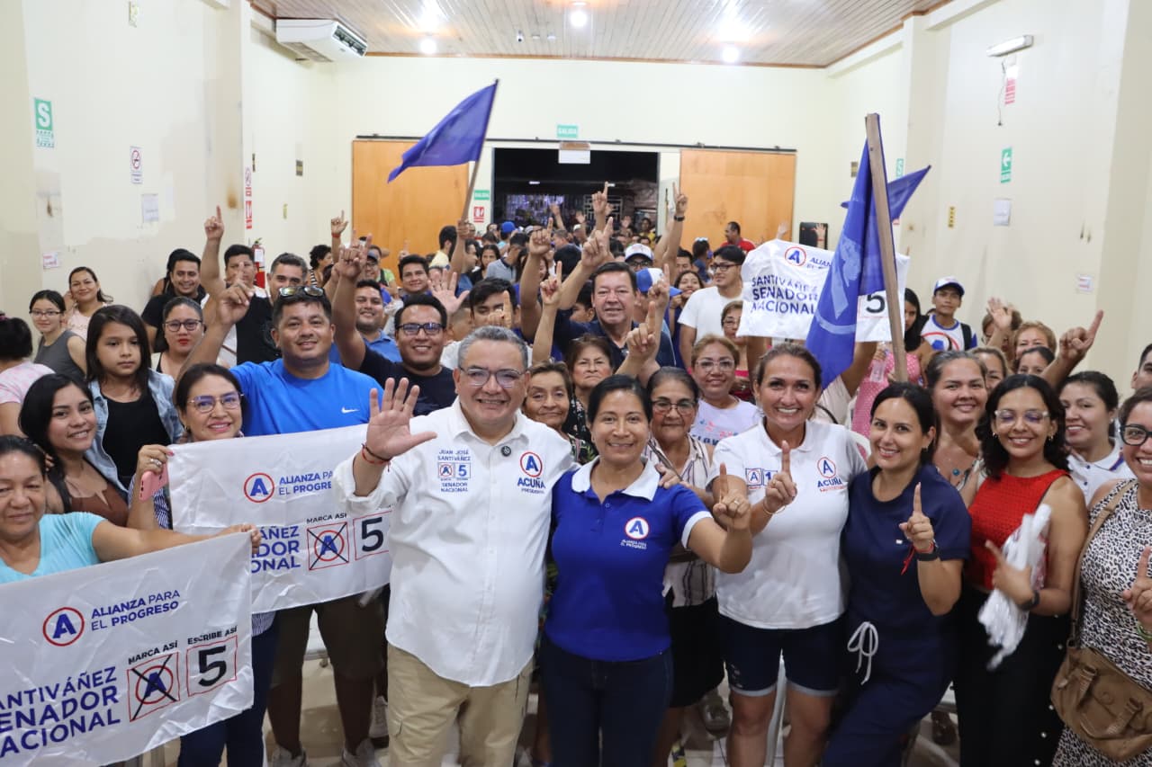 Loreto: Familia policial y militar de Iquitos respalda a Santiváñez