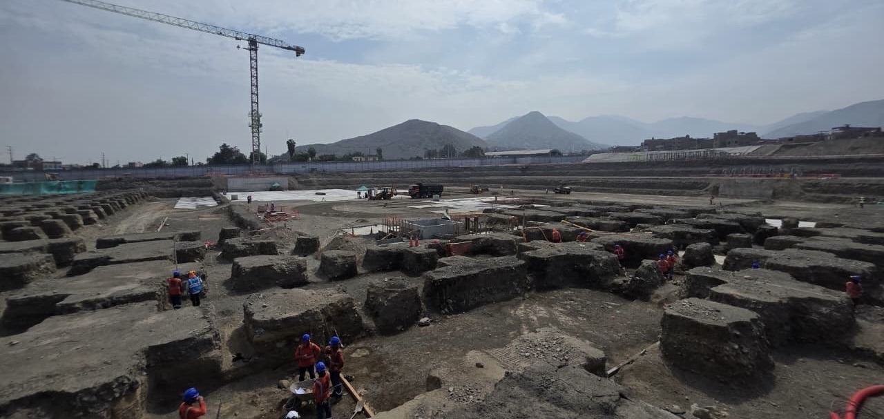 Hospital Nacional Sergio E. Bernales inicia etapa de cimentación tras culminar excavación localizada