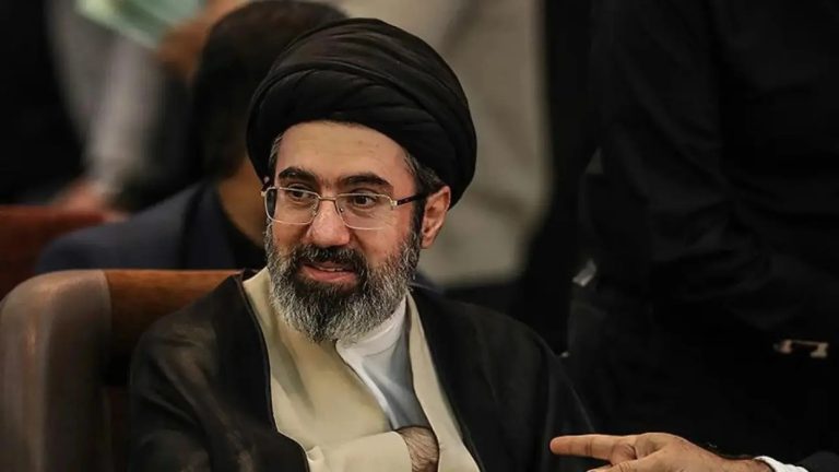Irán confirma que su nuevo líder supremo está herido