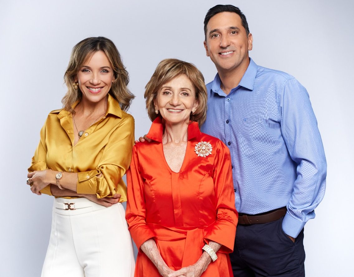 “Mi madre, mi novia y yo”: humor y verdades incómodas en escena