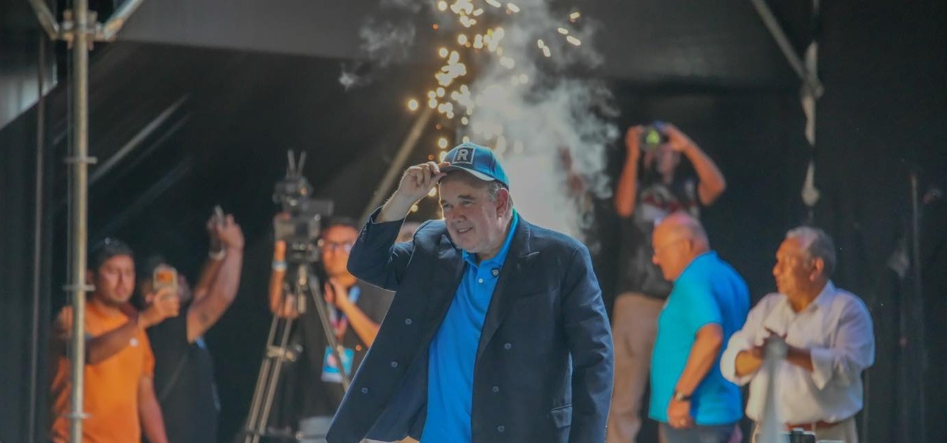 Trujillo se tiñe de celeste: Rafael López Aliaga presenta plan maestro para la seguridad y el agro