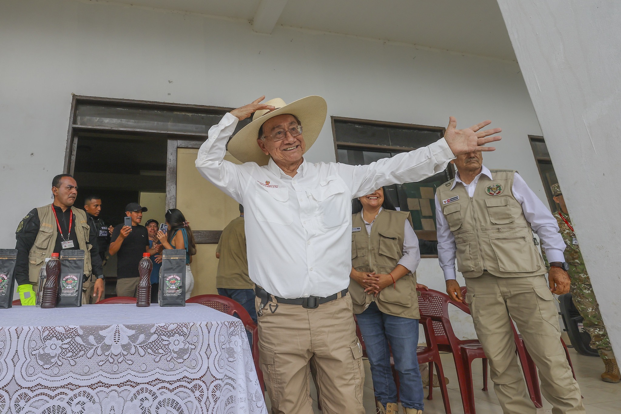 Revelan presunto favorecimiento laboral ligado a Balcázar