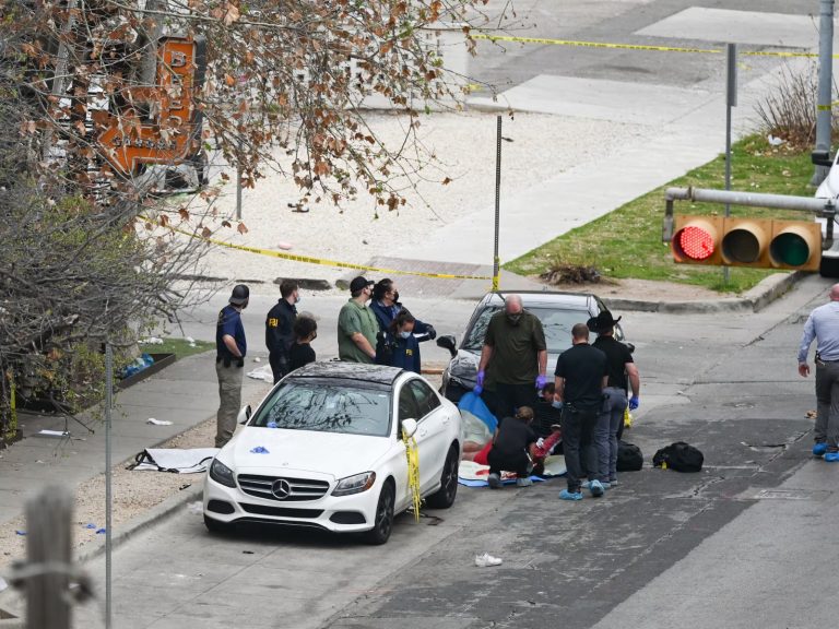 Tres personas murieron en un atentado a tiros en Austin