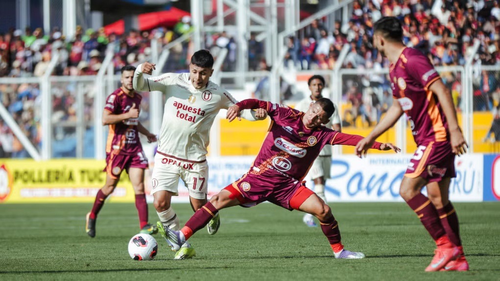 Universitario perdió ante Los Chankas