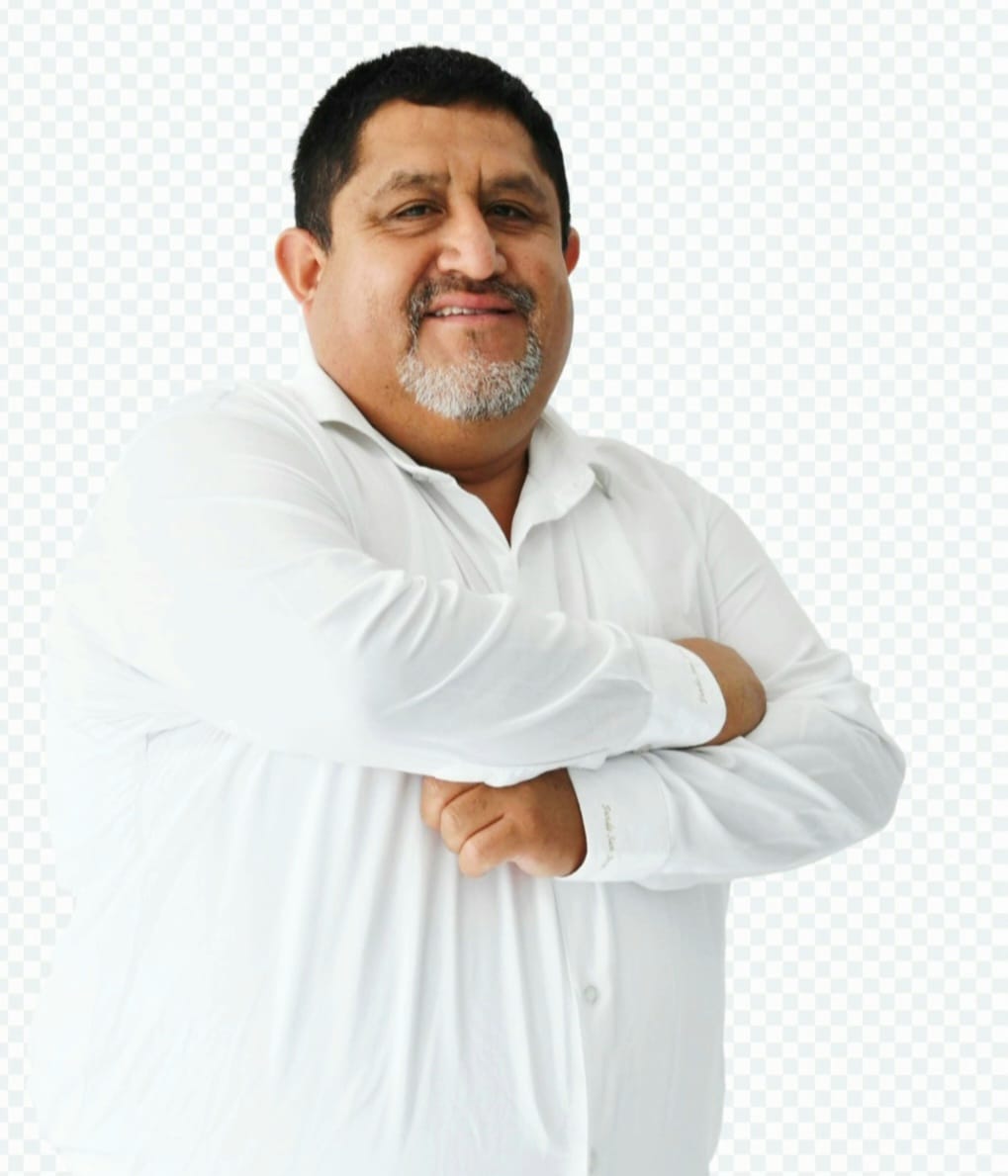 Hipólito Arias propone titulación de viviendas y comunidades campesinas