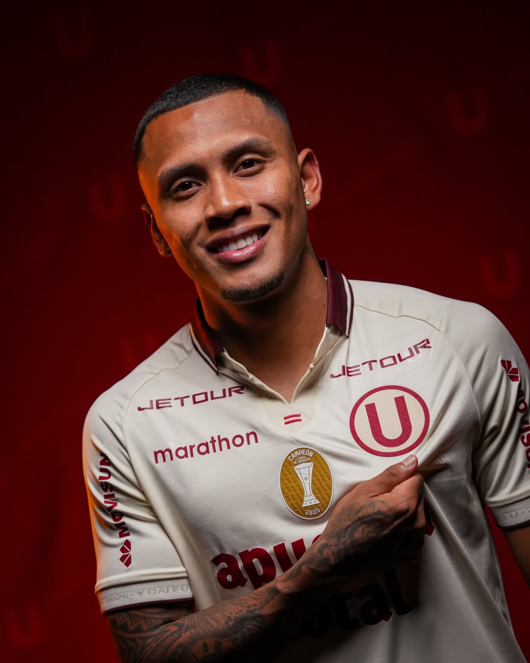 Bryan Reyna  fue oficializado