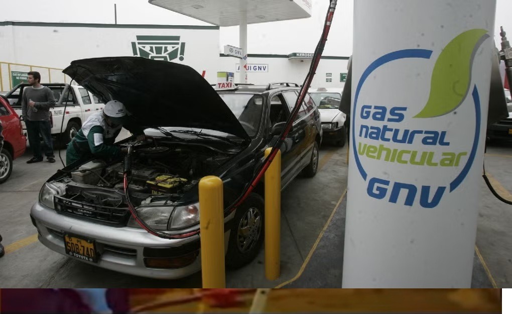 Escasez de GNV: taxistas no serán abastecidos y grifos priorizarán buses y hogares por 15 días