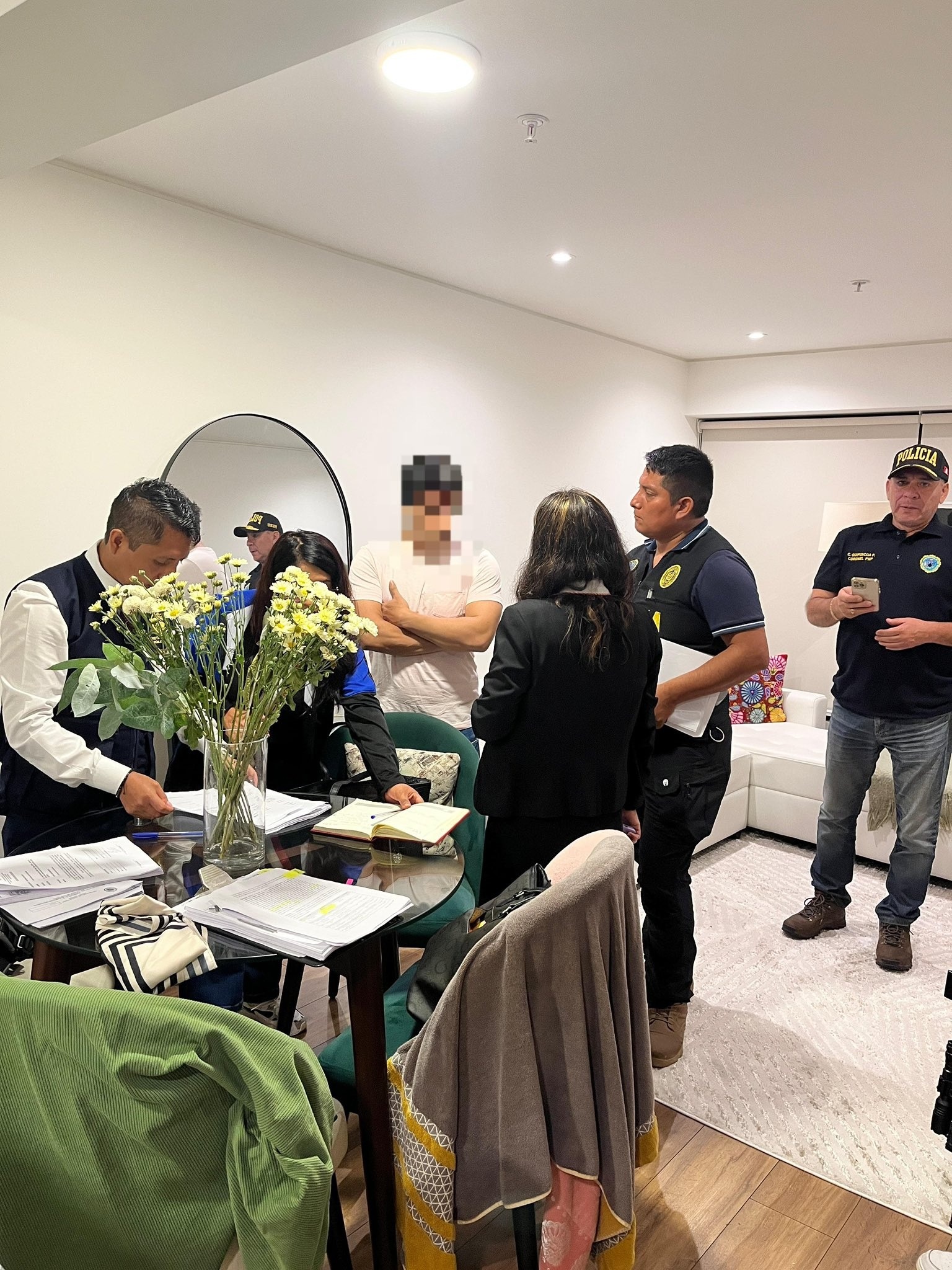 Fiscalía allana 25 viviendas de mujeres contratadas en el gobierno de José Jerí