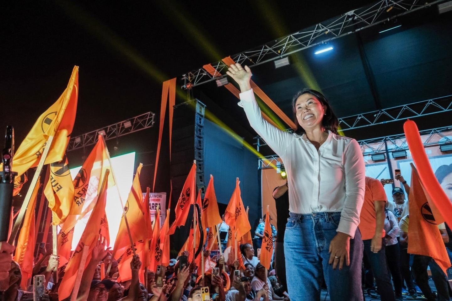 Keiko Fujimori promete construir cuatro penales