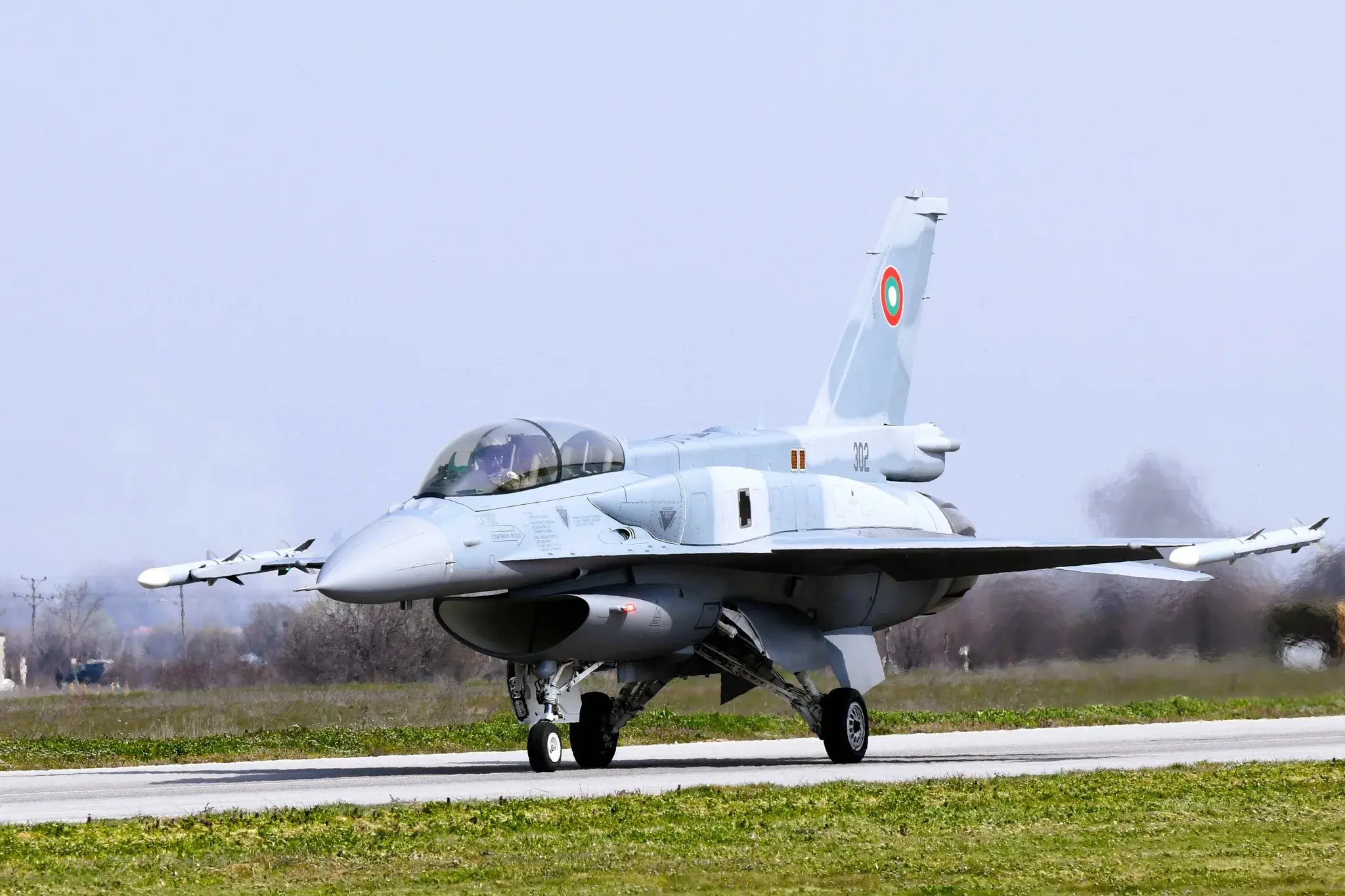 Así es el poder bélico de los cazas F-16 Block 70