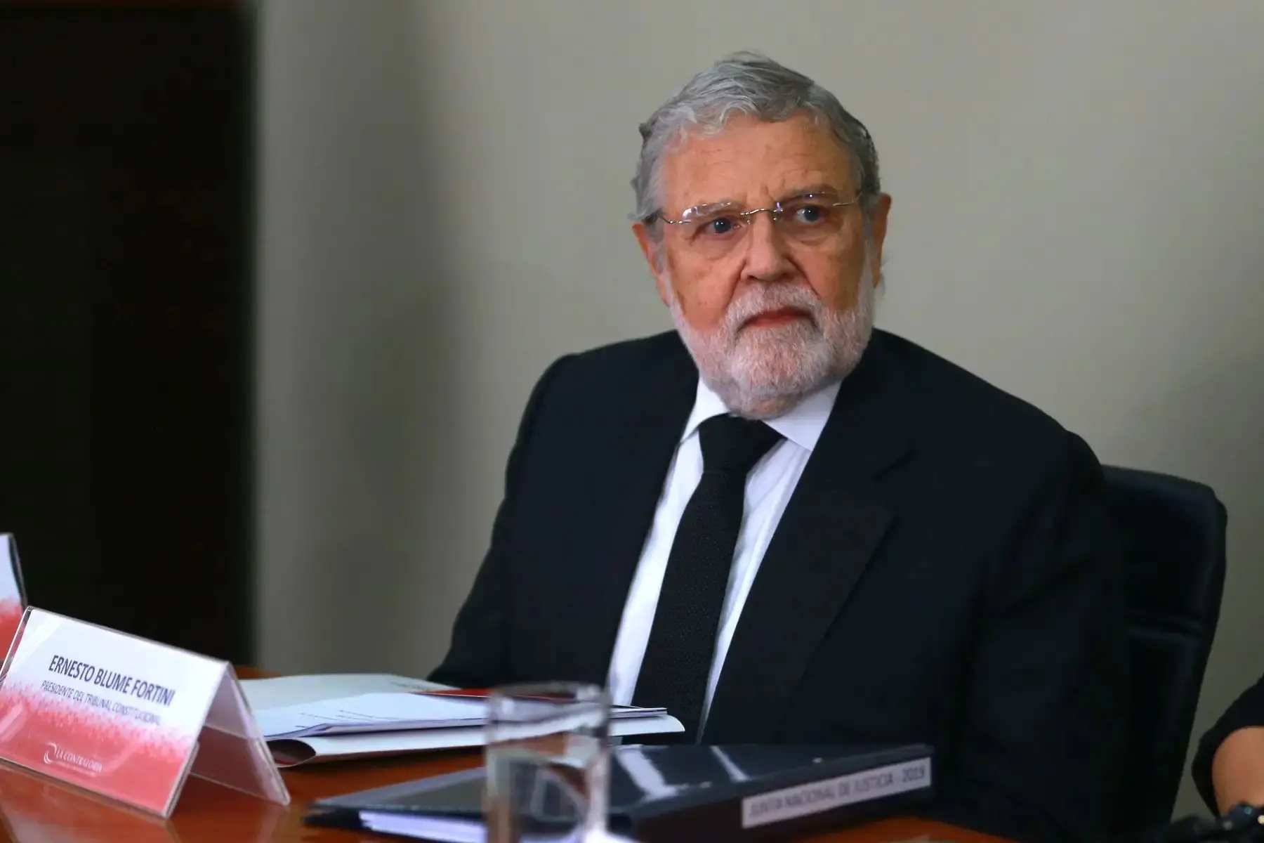 Emplazan al JNE a hacer respetar derecho al voto