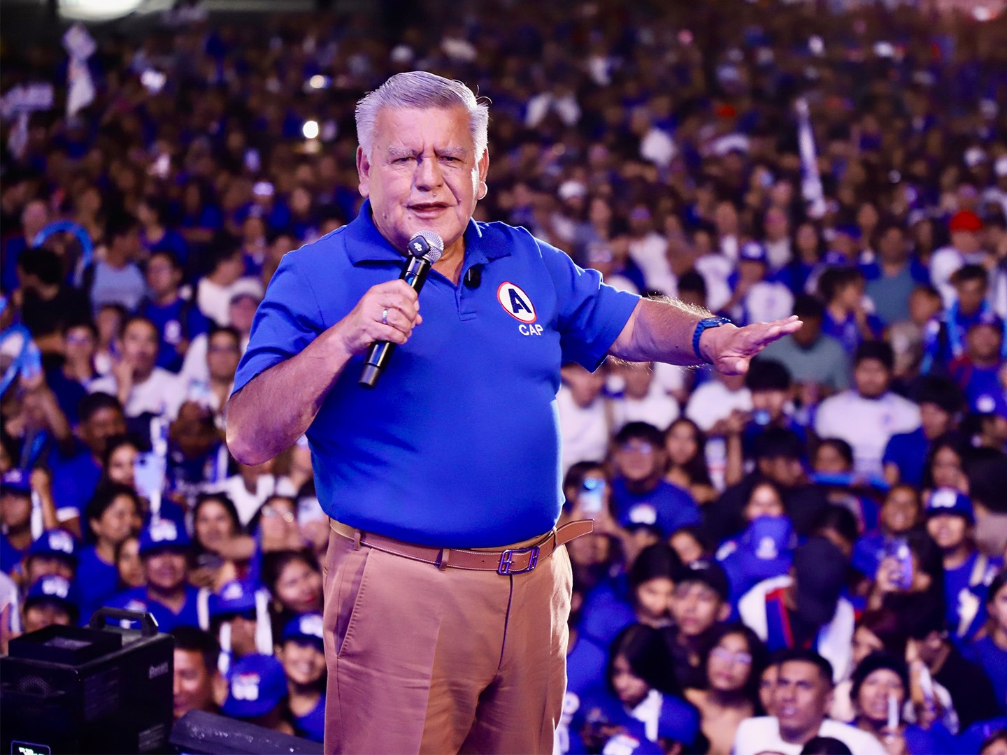 César Acuña promete un gobierno enfocado en jóvenes y educación