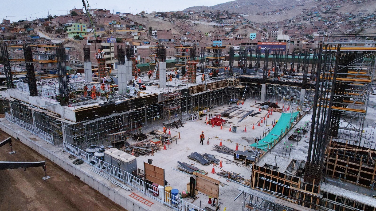 Hospital Papa Francisco de Manchay avanza con moderno sistema antisísmico