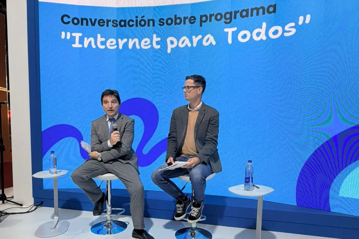 Internet para Todos presentó en la Feria del Libro de Buenos Aires su modelo para llevar conectividad a zonas rurales en Perú