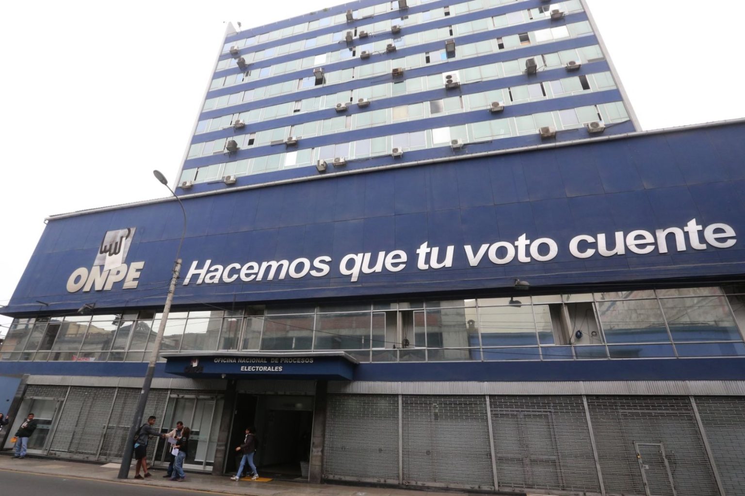 Miembros de mesa deben presentarse a las 6 AM