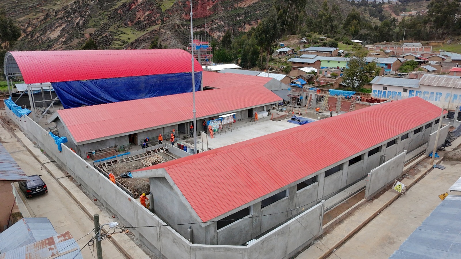 Nueva escuela en Huánuco supera el 70% de avance en su construcción