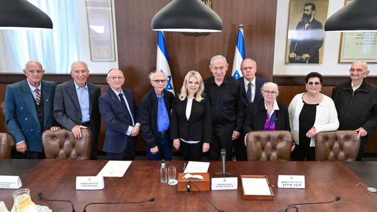 Netanyahu se reunió con sobrevivientes del Holocausto