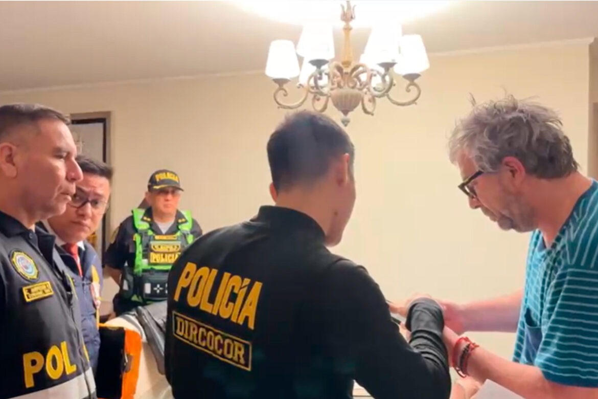 Fiscalía allana vivienda de Piero Corvetto por presuntas irregularidades en elecciones