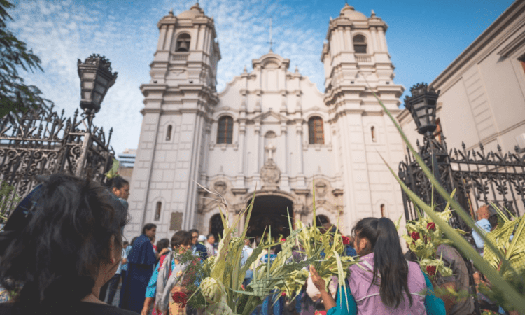 Semana Santa en Lima: habilitan 21 iglesias y refuerzan seguridad en el Centro Histórico