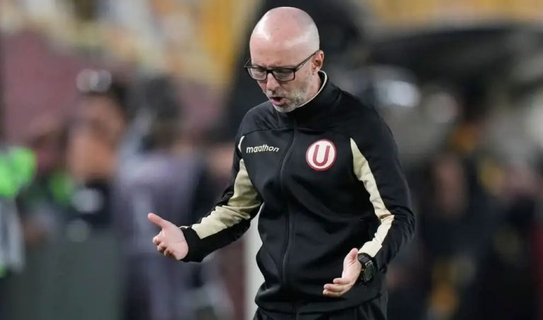 Universitario corta proceso de Rabanal tras derrotas consecutivas