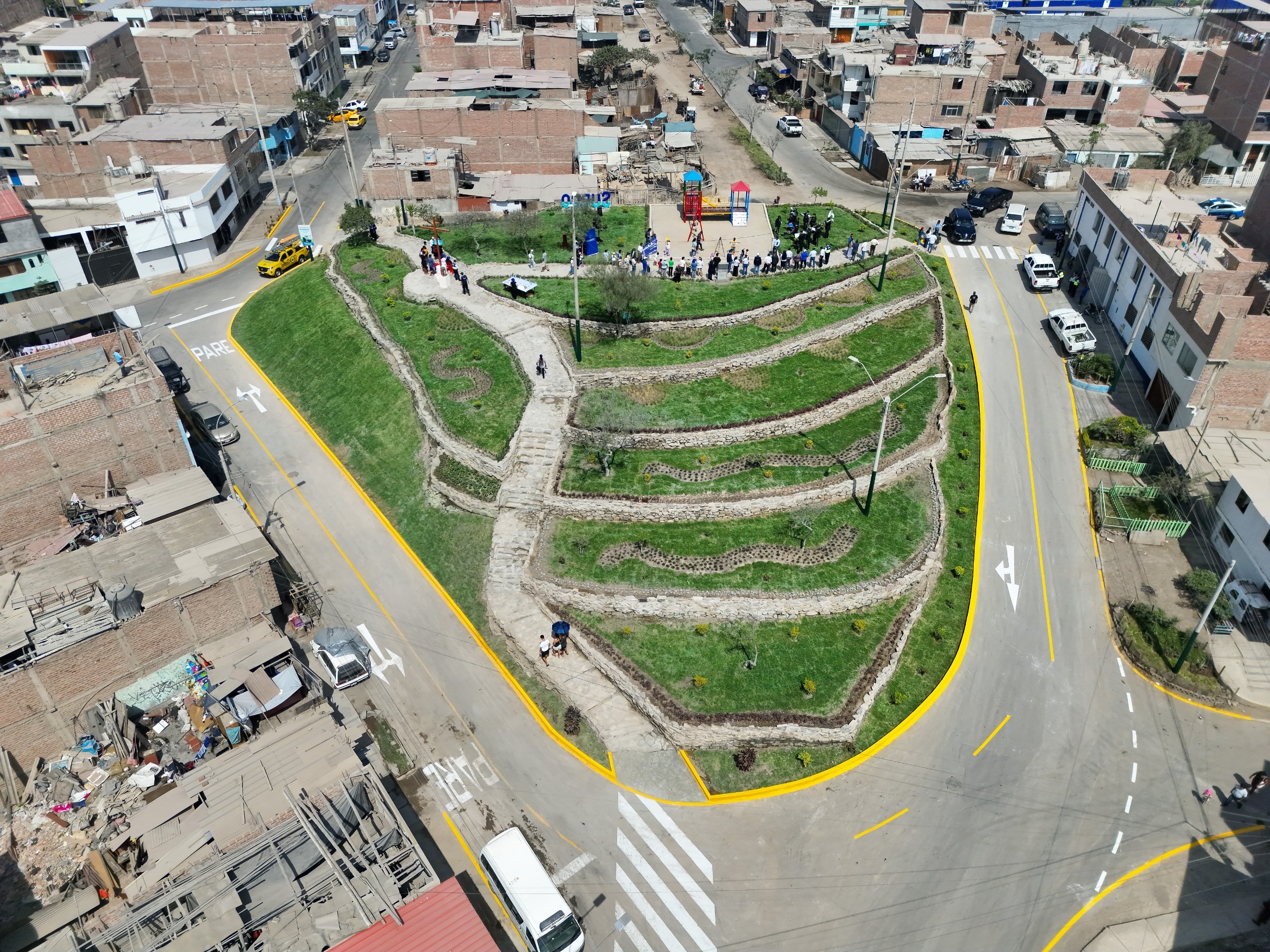 Municipalidad de Surco entrega a vecinos del Sector 9 el renovado parque El Mirador