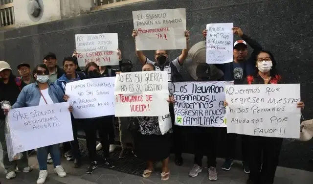 310 peruanos siguen en la guerra de Rusia