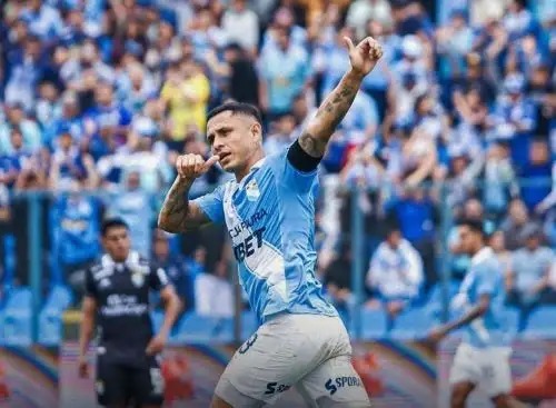 Cristal venció por 2-1 a ADT