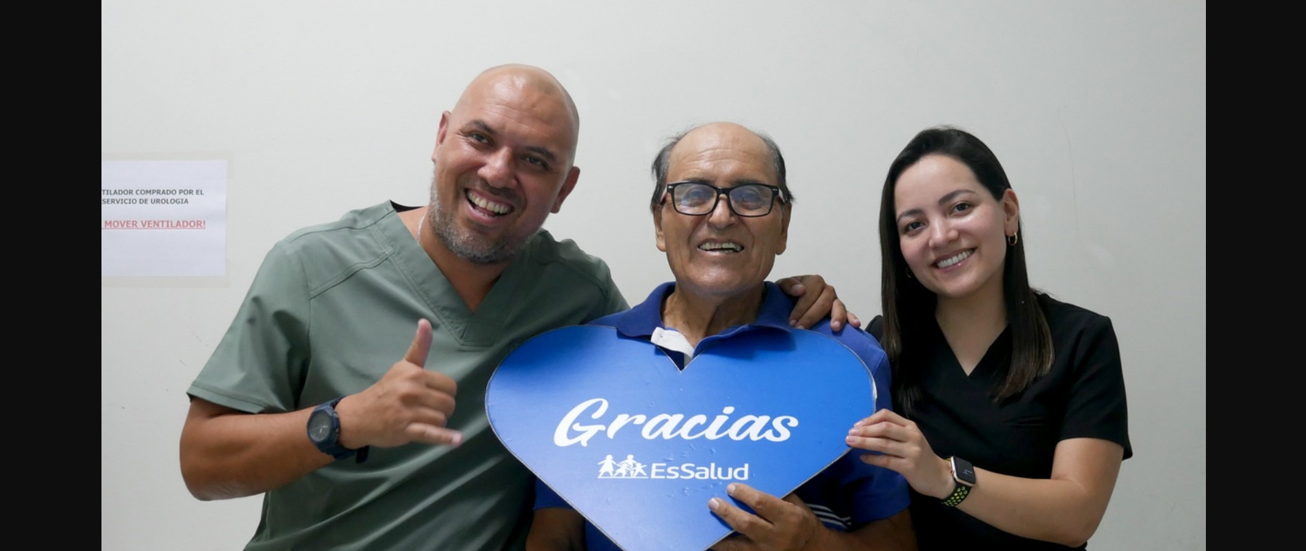 EsSalud: extirpan vejiga y próstata a paciente y le reconstruyen vías urinarias para derrotar al cáncer