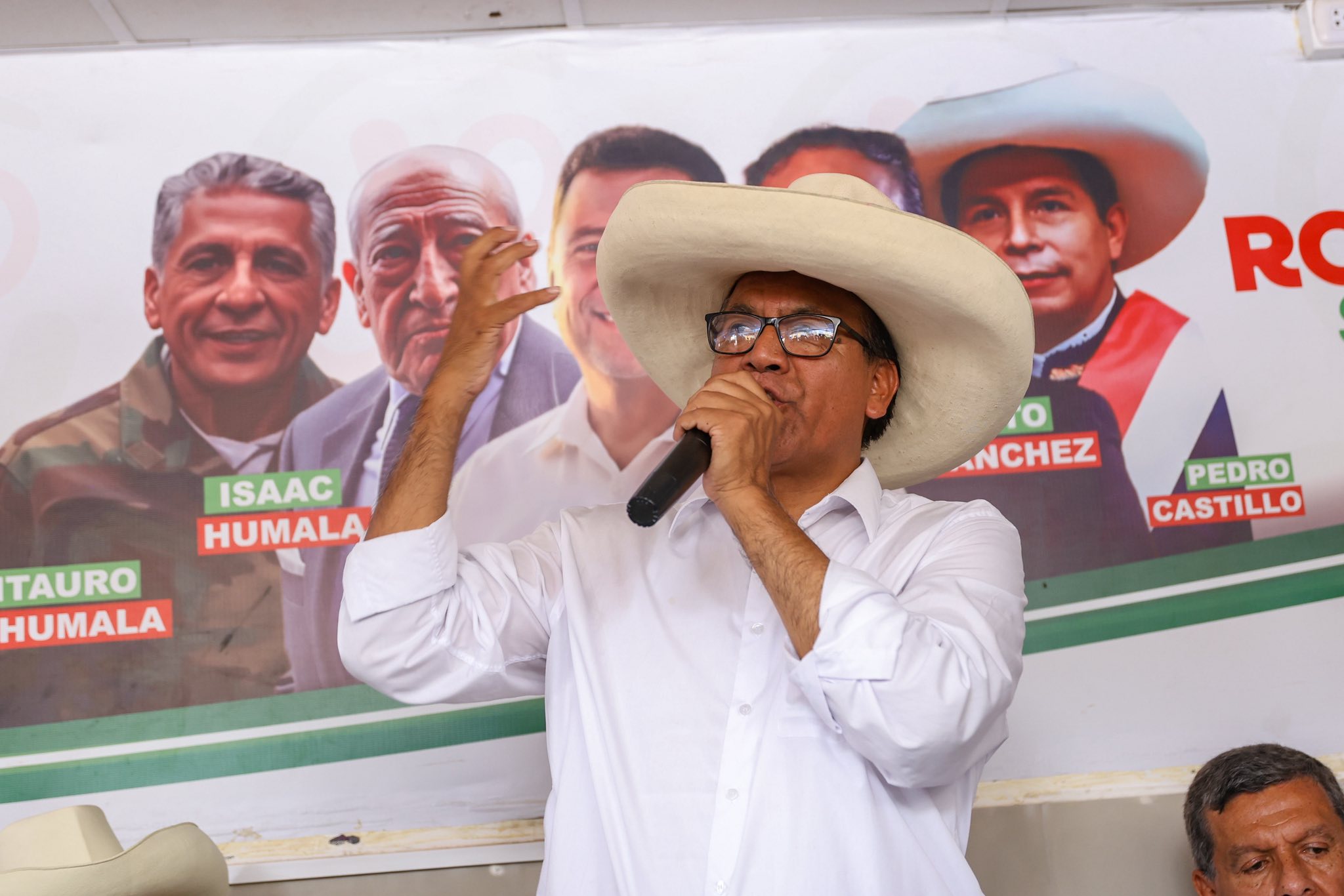 Roberto Sánchez celebró el ‘Andahuaylazo’ de Antauro, donde se asesinaron policías