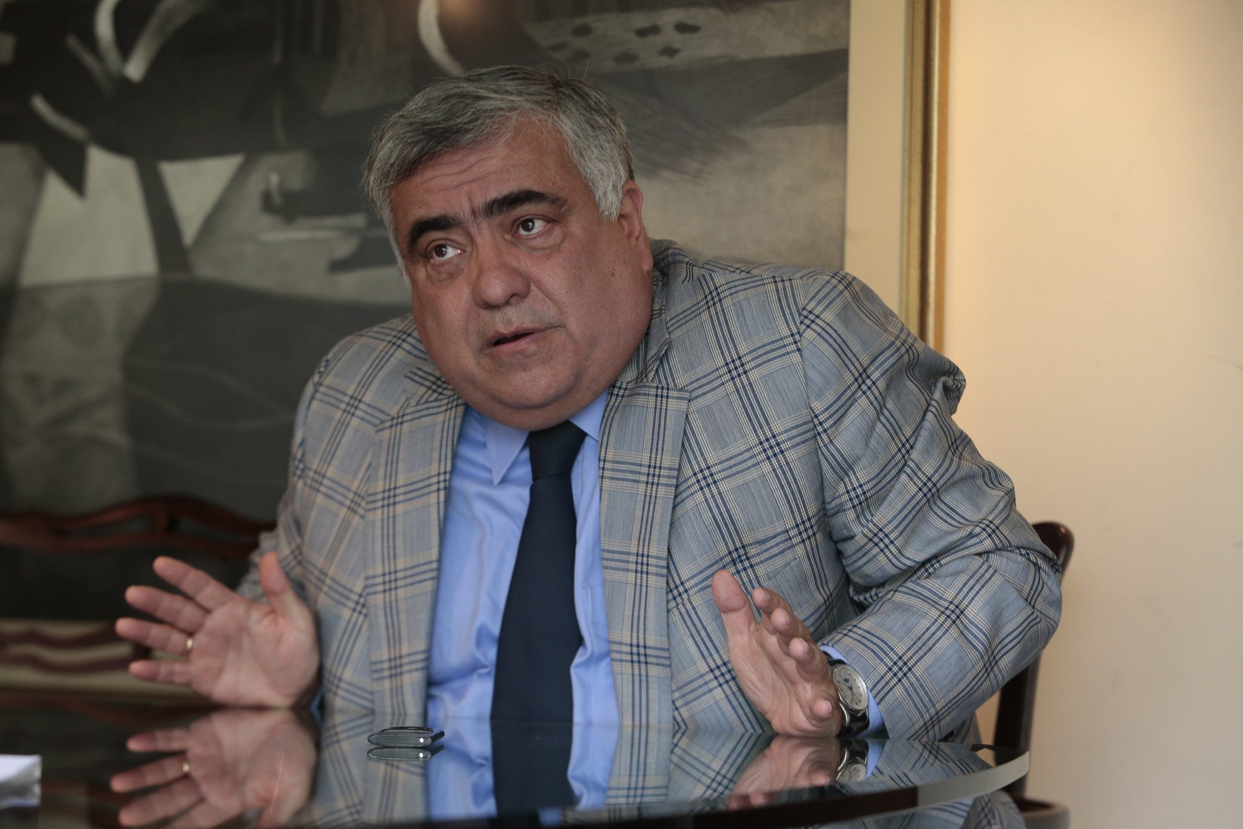 Enrique Ghersi: “Roberto Sánchez pondría  en riesgo el crecimiento  económico e inversiones”
