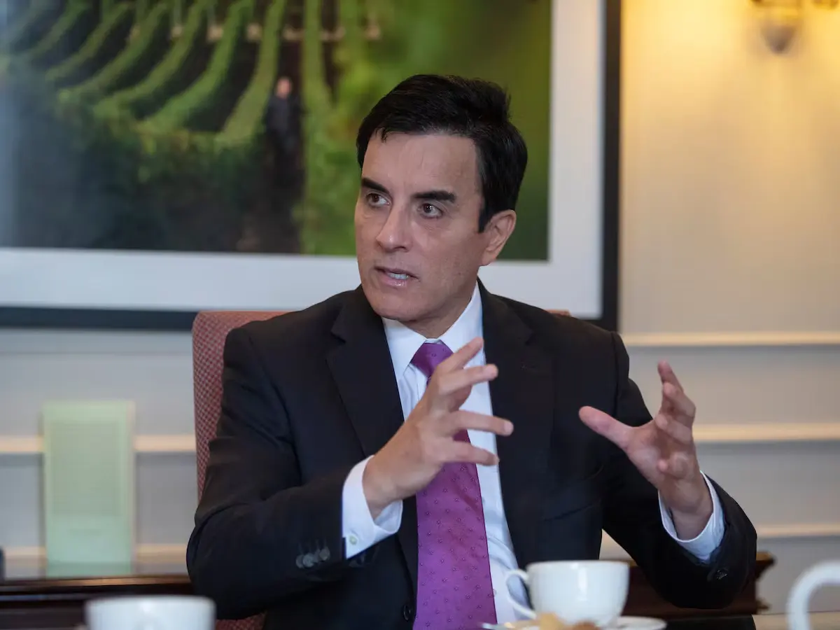 Carlos Espá: “Roberto Sánchez es regresar a las tinieblas”