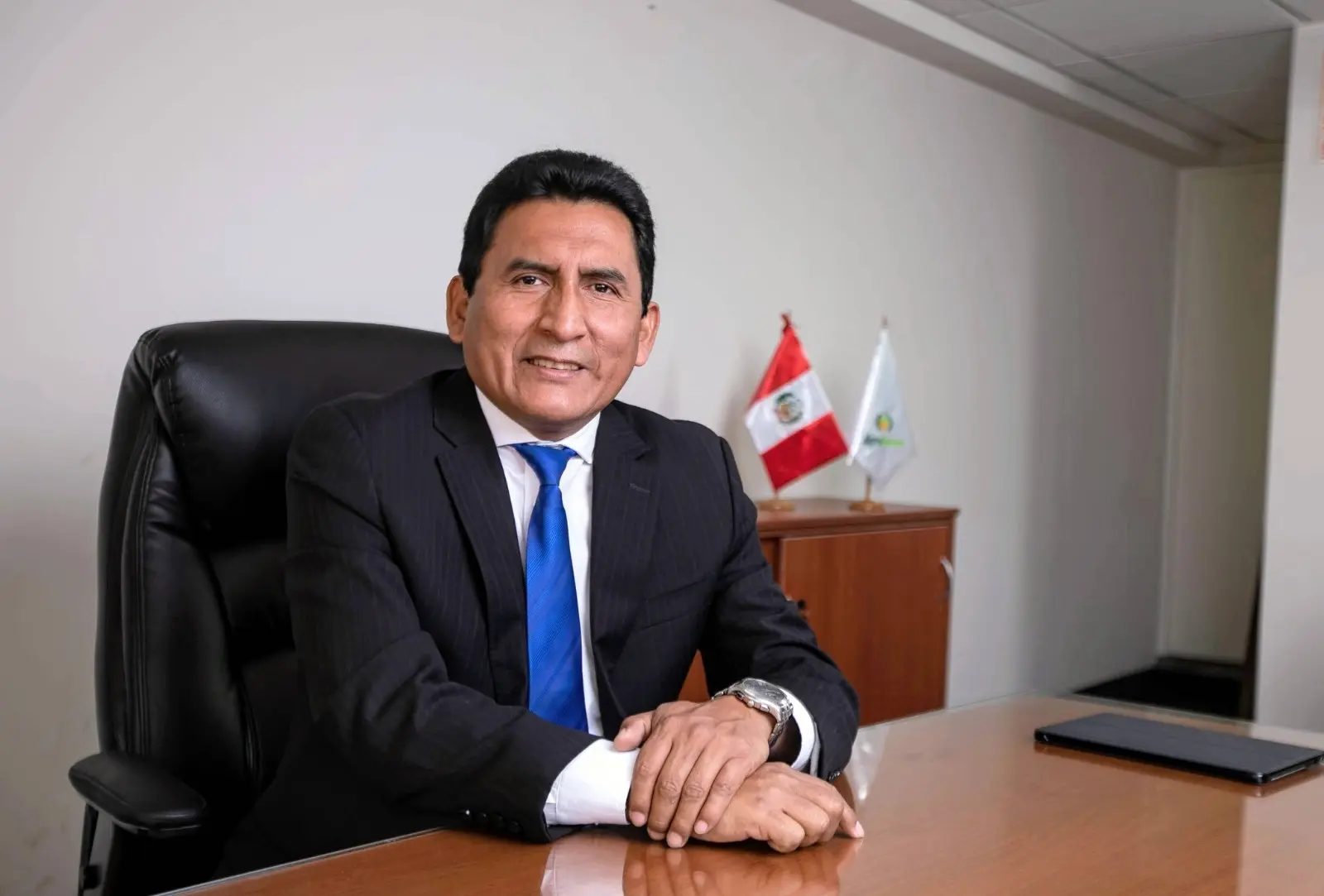 Critican inacción de ministro de Producción, César Quispe, para promover industria e inversiones