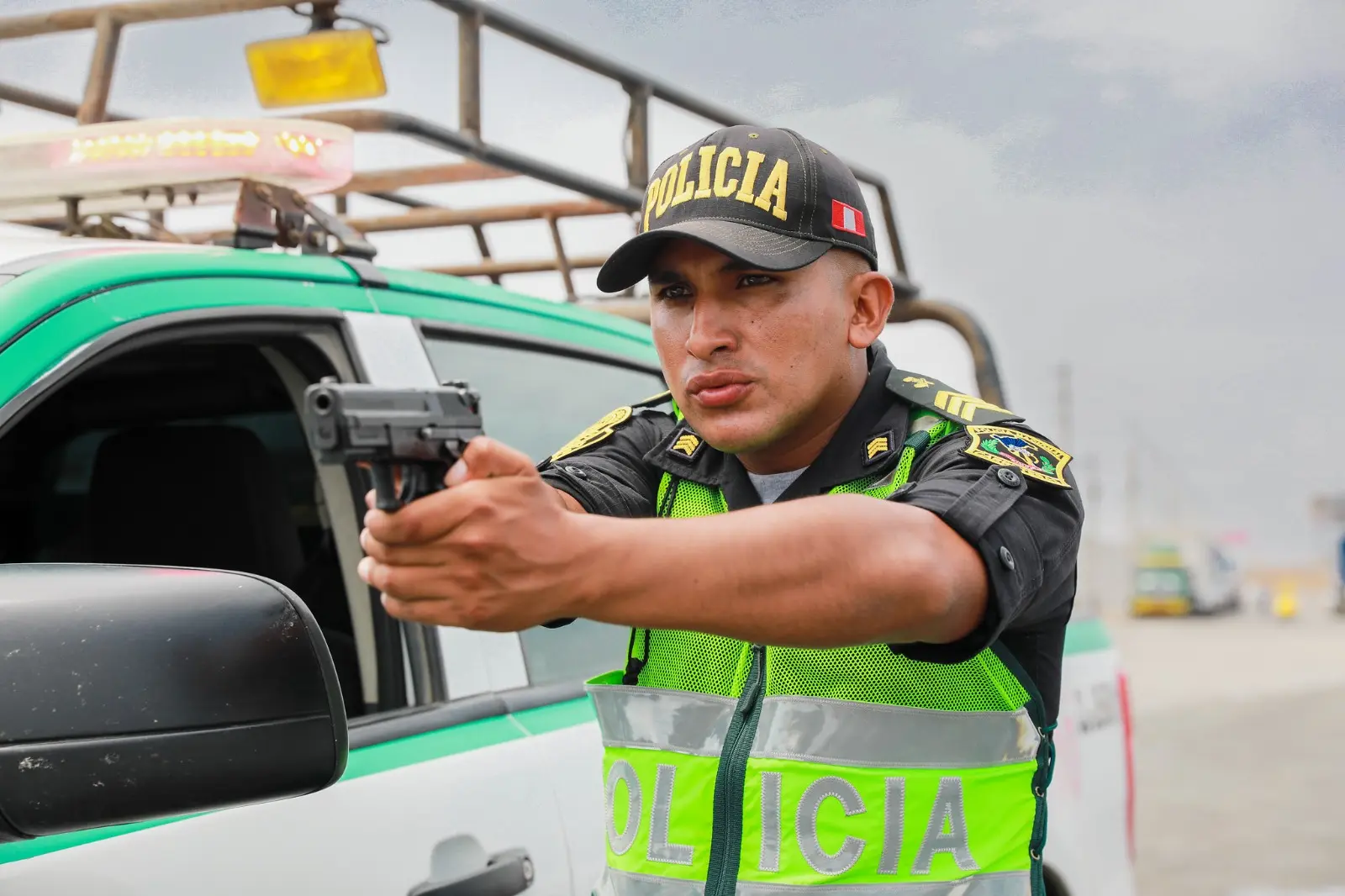 Mininter aprueba compra de modernas armas para lucha contra criminalidad