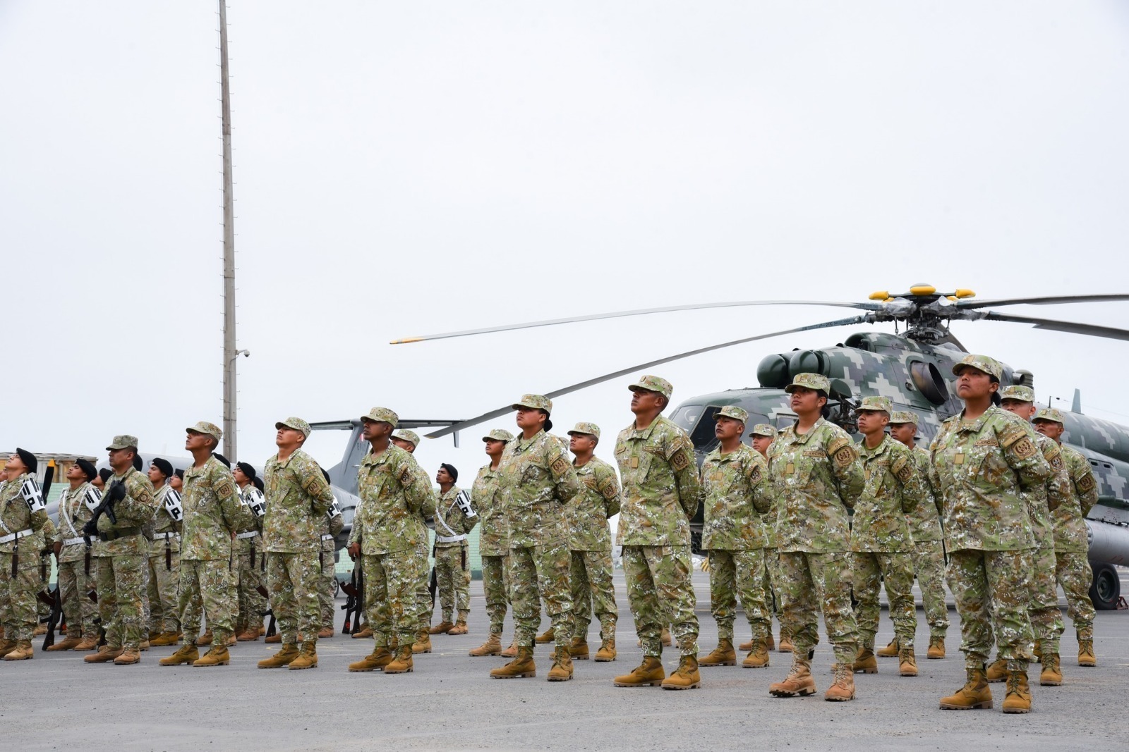 Gobierno confirma aumento del 50% para militares en estos casos