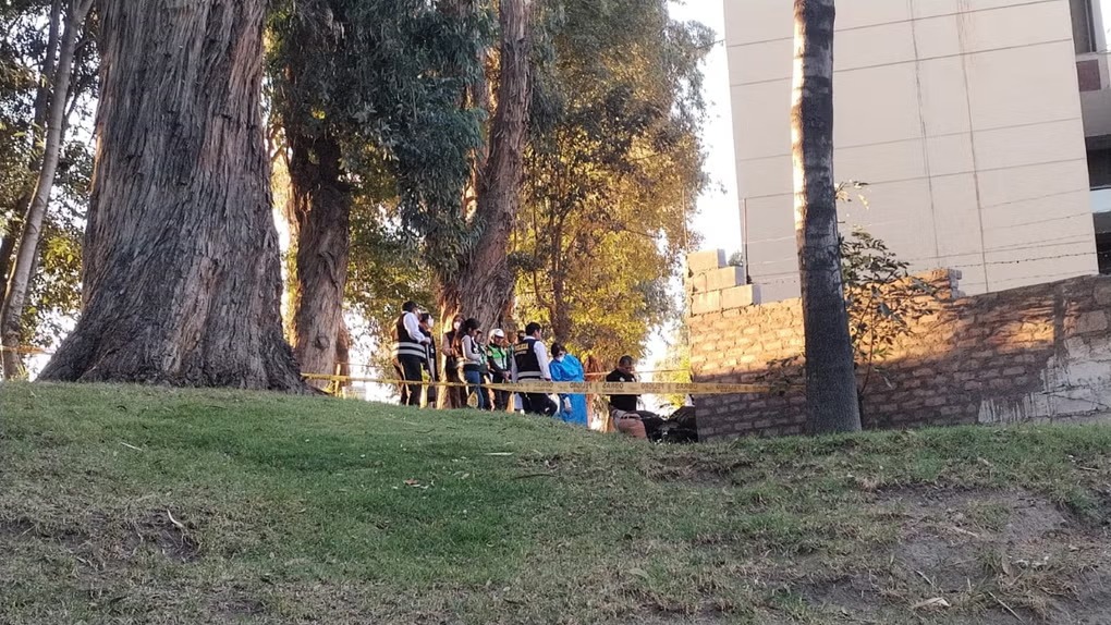 Arequipa: Hallan restos humanos calcinados cerca del parque Selva Alegre