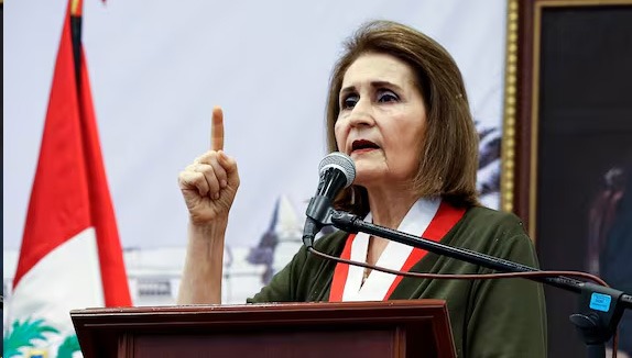 Luz Pacheco renuncia a la presidencia del Tribunal Constitucional