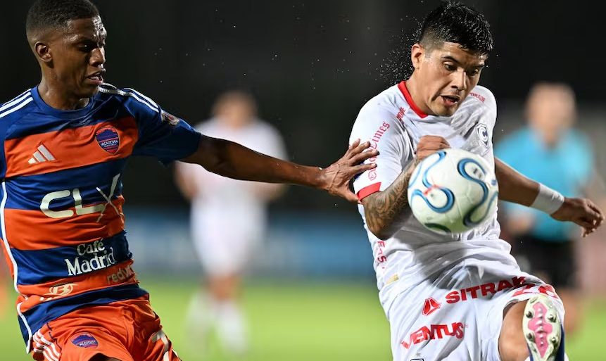 Puerto Cabello goleó 3-0 a Cienciano