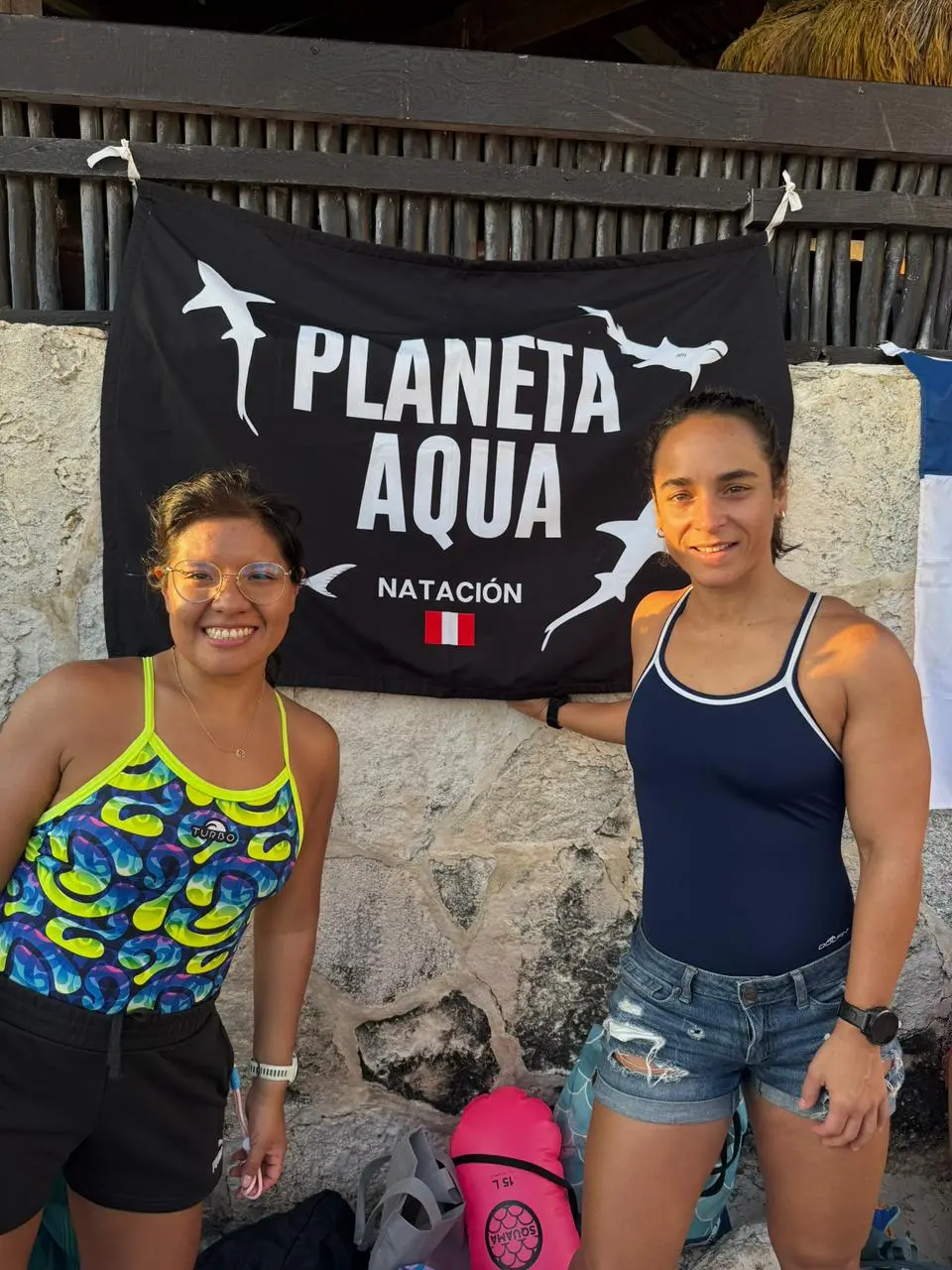 Perú destaca en “El Cruce” de Cancún: nadadoras nacionales brillan en una de las pruebas de aguas abiertas más exigentes del mundo