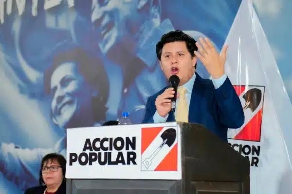 Archivan definitivamente proceso judicial contra presidente de Acción Popular